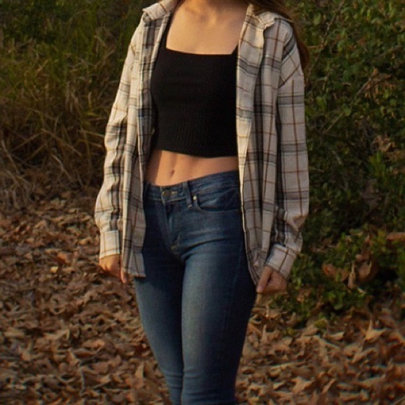 Meet your Posher, Isabella - Picture 4 of 4